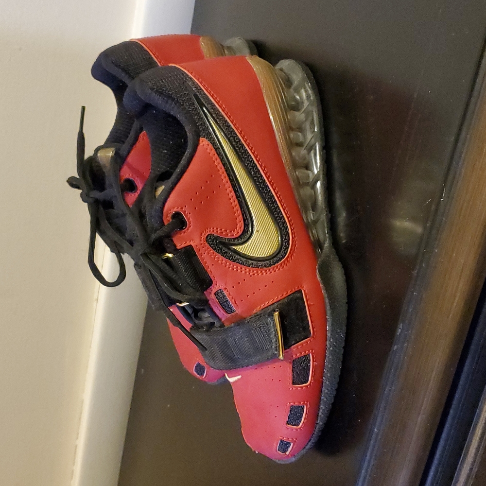 NIKE ROMALEOS 2